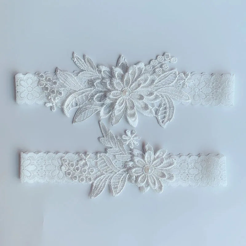 SLBRIDAL Sexy Lace Flower Crystal Rhinestones Pearls Bridal Garter Belts Wedding Thigh Leg Garter Ring For Women/Female/Bride
