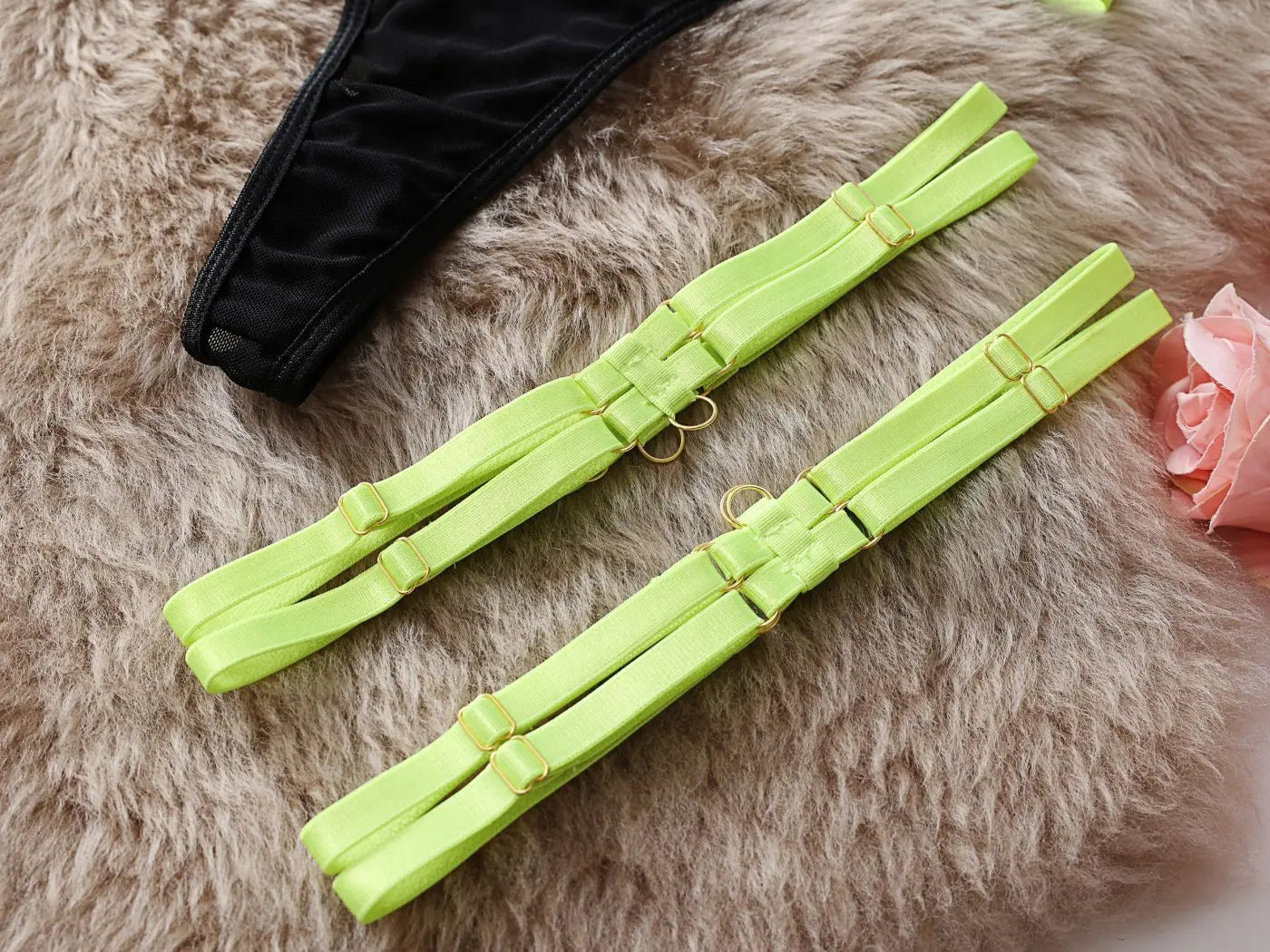 Sexy Hollow Splicing Strap Heavy Crafted Underwear 4-piece Women Rompers Clothing Bodysuits Crop Tops Lace Jumpsuit UE5L