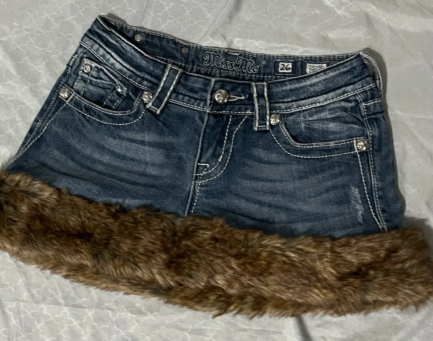 Harajuku Retro Y2K Skirt Goth Raw Edge Denim Skirt Light Blue Low Waist Mini Skirt  Autumn Winter Sexy Slim Skirts Streetwear