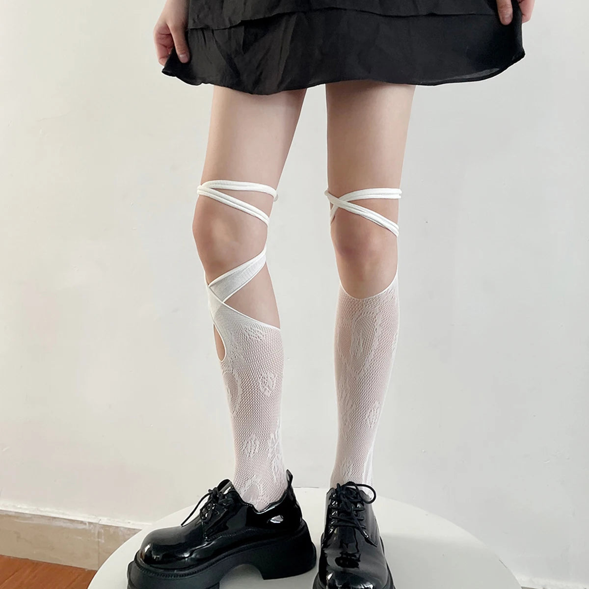 Women's Jk Tie Lace Fishnet Stockings Irregular Split-toe Calf Socks Middle Tube Socks Straps Summer Sexy Long Japanese Socks