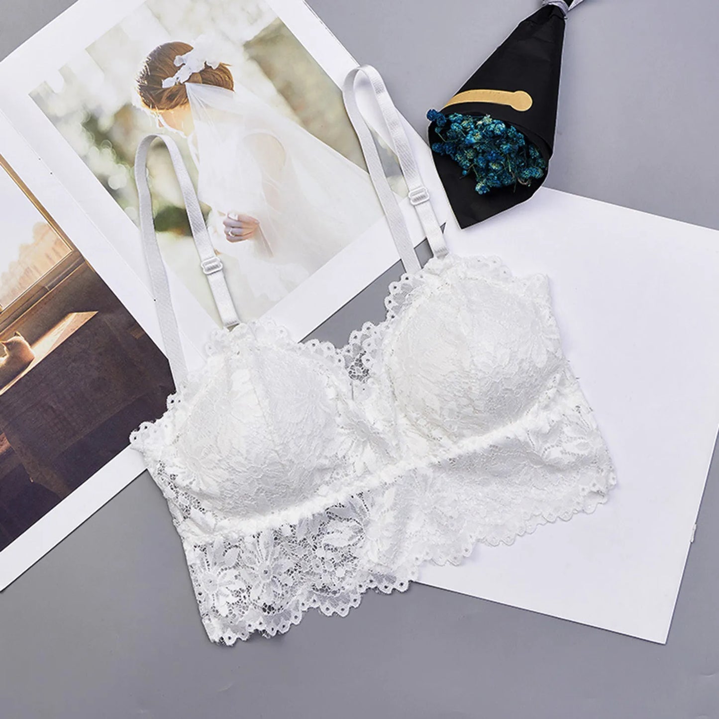 Women One Size Vest Lace Crop Brassiere Sexy V-Neck Chest Pad Bras Camisole Crop Top Solid Color Wireless Bra For Women Sutiã